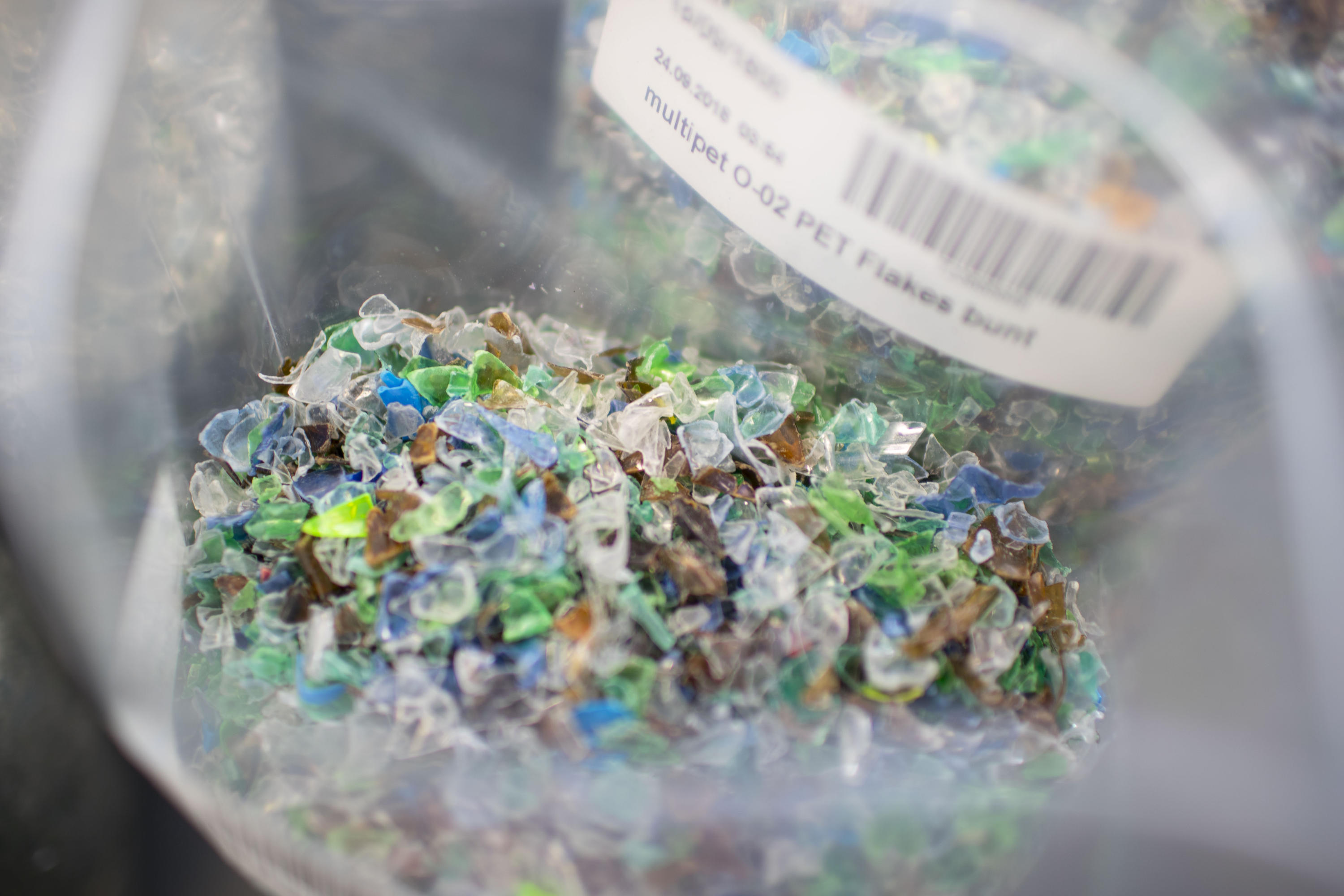 PET (PolyEthylene Terephthalate) recycling Veolia